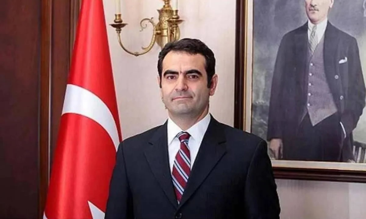 Çin Büyükelçisi Selçuk Ünal kimdir ve aslen nereli?