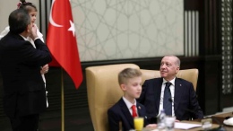 Cumhurbaşkanlığı Koltuğuna Oturan Civan Boran Vargün Kimdir? Kaç Yaşında?