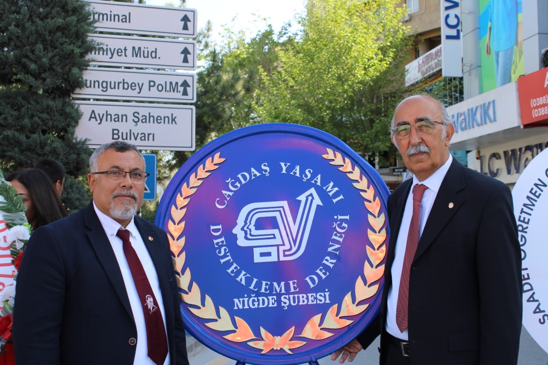 ÇYDD Niğde’den 19 Mayıs’ta Cumhuriyet ve Atatürk Vurgusu