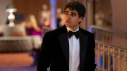 Delikanlı dizisi oyuncuları kim, konusu nedir? Delikanlı hangi kitaptan uyarlama?