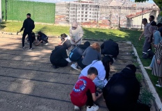 Devlet korumasındaki gençler Valilik Konutu’nda fidan dikti