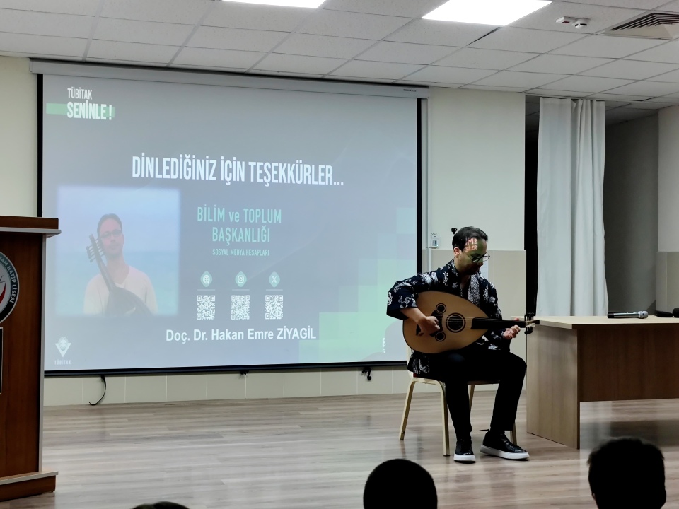 Doç. Dr. Hakan Emre Ziyagil, Niğde’de Öğrencilerle Buluştu