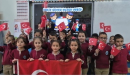 Edikli’den Polislere Anlamlı Selam