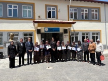Eğitimi başarıyla tamamlayıp belgelerine kavuştular