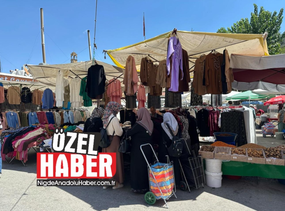 Ekonomik Zorluklar, Kıyafet Alışverişini Semt Pazarlarına Taşıdı