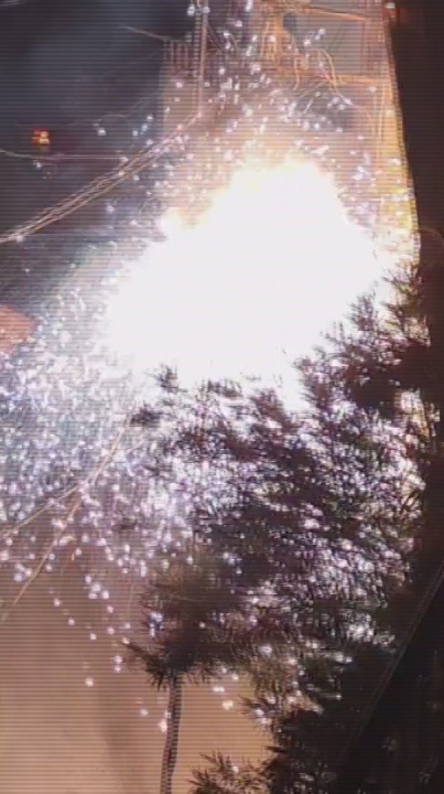 Elektrik kablolarındaki patlama geceyi gündüze çevirdi