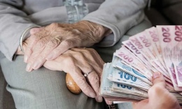 Emekli zammında kritik süreç: En düşük SSK ve Bağkur maaşı kaç TL’ye çıkacak? Refah payı masada mı?