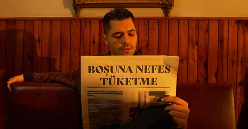 Emir Can İğrek... SÜRPRİZ SINGLE: ‘BOŞUNA NEFES TÜKETME’!