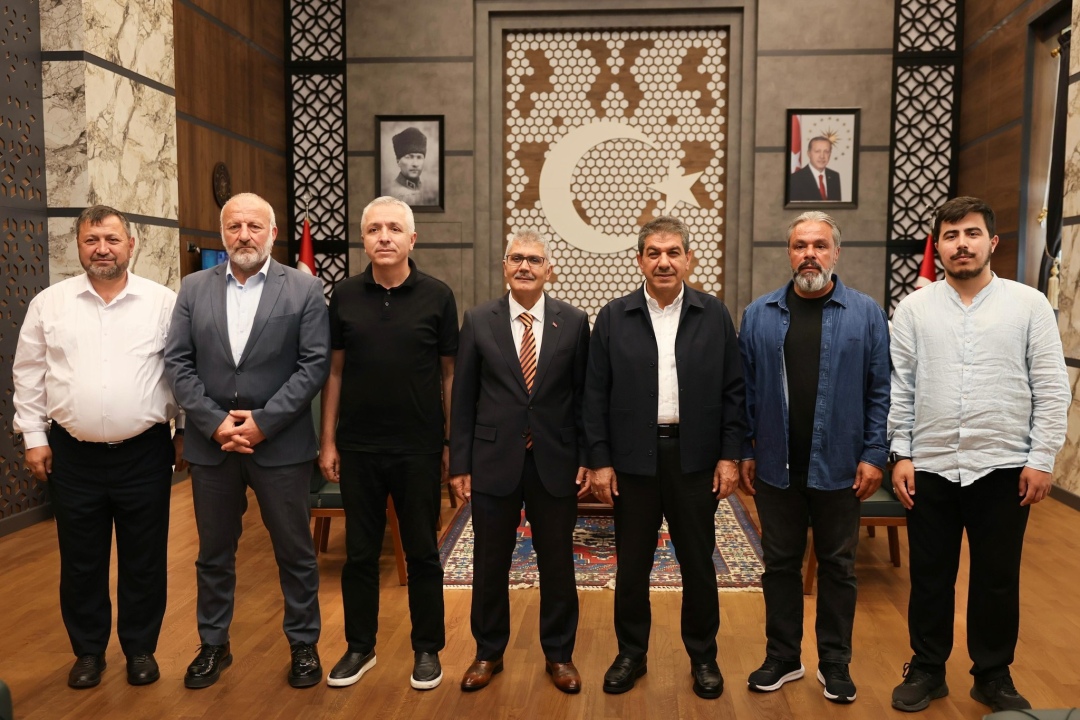 Esenler Belediye Başkanı Göksu, Niğde Valisi Çelik’i Ziyaret Etti