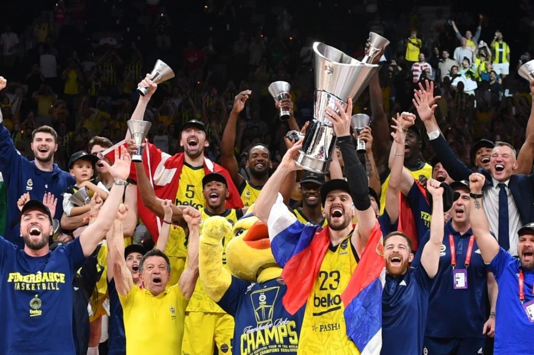 Fenerbahçe Avrupa'nın Zirvesinde