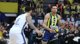 Fenerbahçe Beko - Anadolu Efes nereden canlı izlenir? Play-off serisi ikinci maç biletleri ve yayın bilgileri