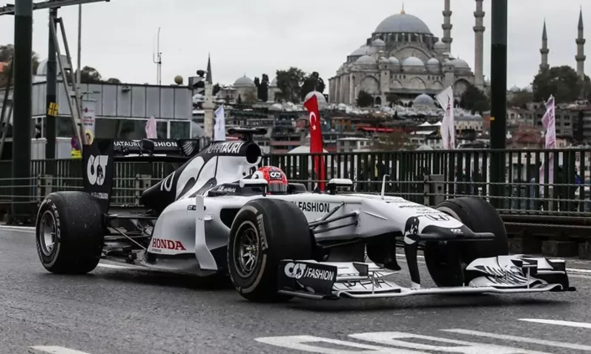 Formula 1 Türkiye’ye Geri Dönüyor: 2026 Yarışı Nerede ve Ne Zaman Yapılacak?