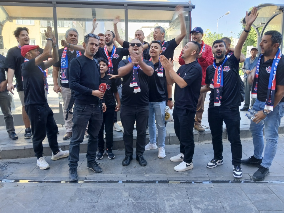 Forza 34 Niğdeliler Taraftar Grubu’ndan Niğde çıkarması