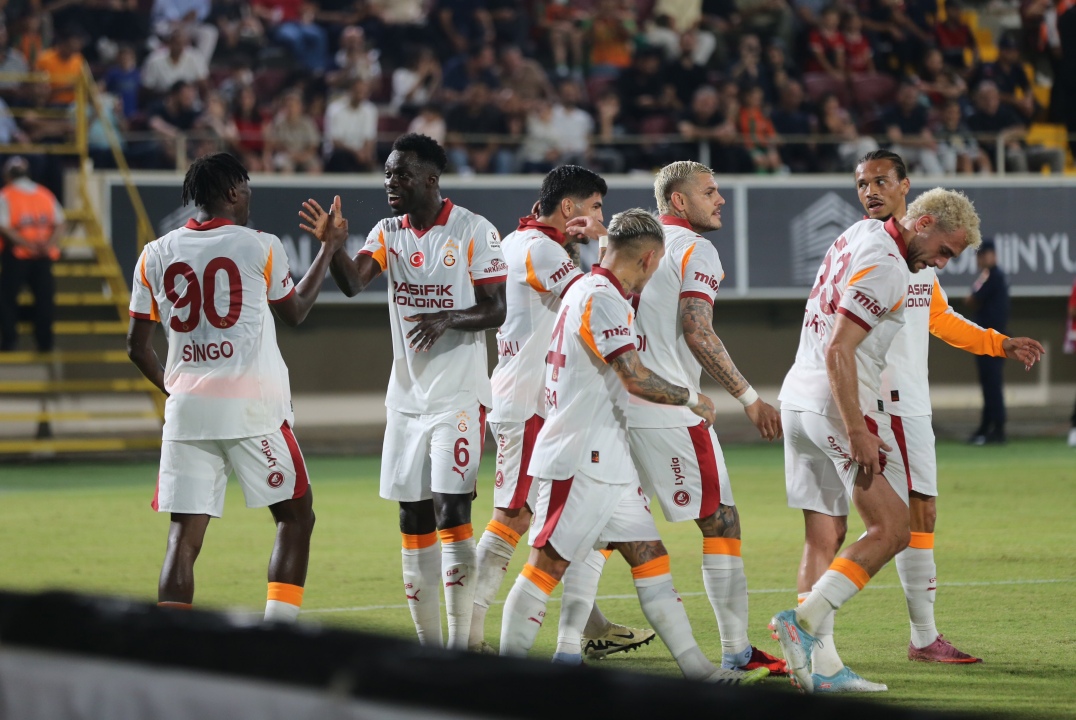 Galatasaray, Şampiyonlar Ligi’nde Liverpool’u ağırlıyor