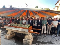 Gazeteci İsmet Ünver’in Eşi Veliye Ünver Son Yolculuğuna Uğurlandı