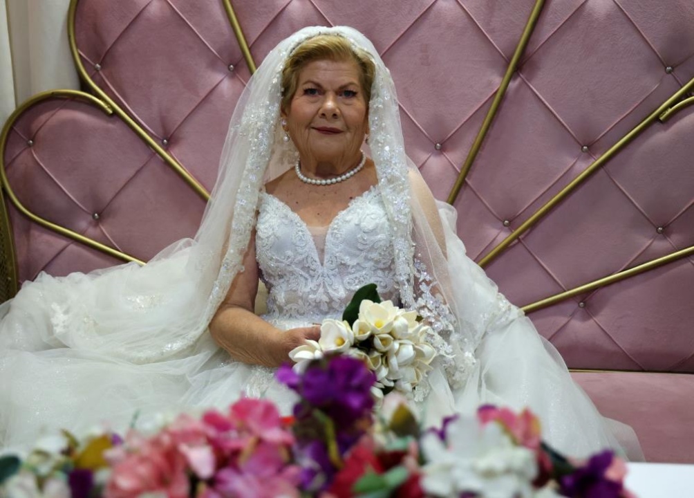 Geçtiğimiz yıl temsili gelinlik giymişti, cansız bedeni çalılıkta bulundu