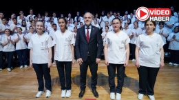 Geleceğin hemşireleri üniformalarını giydi