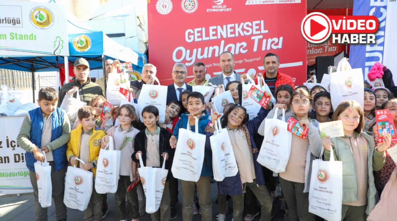 Geleneksel Oyunlar Tırı Niğde’de çocuklarla buluştu