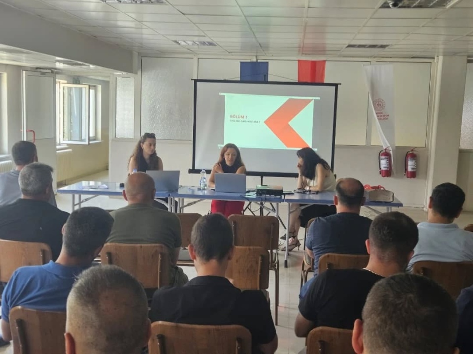 Gençlik ve Spor personeline aile odaklı eğitim