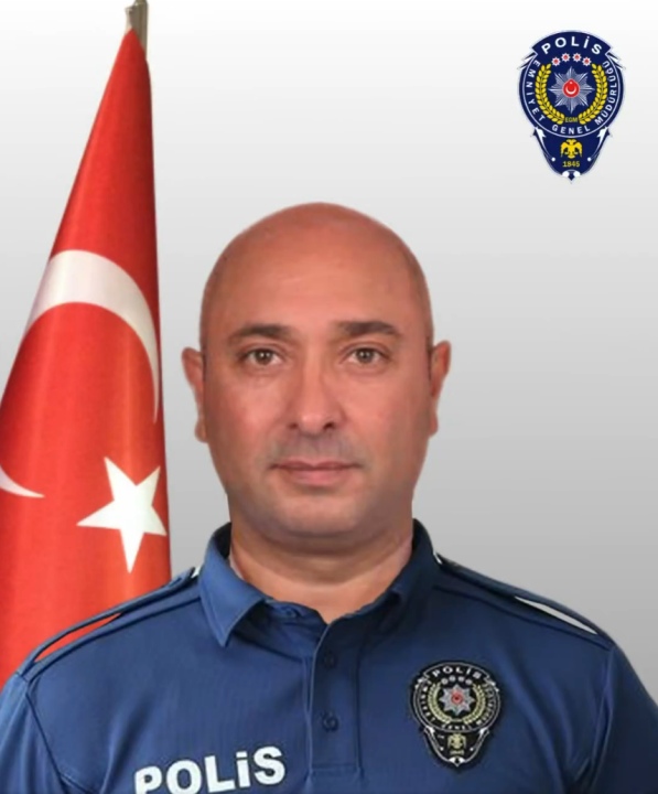 Görevi başında rahatsızlanan polis memuru şehit oldu