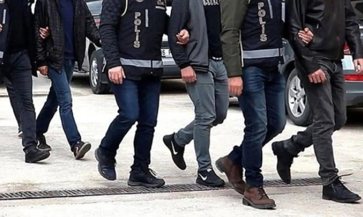 Gözaltına alınan isimlerin listesi (İzmir Büyükşehir Belediyesi soruşturması)
