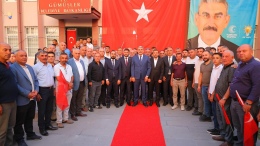 Gümüşler doğalgaza kavuştu