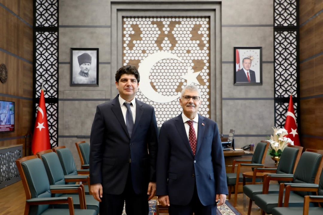 Hacı Yusuf Parlak, yeni görevi öncesi Vali Cahit Çelik’i ziyaret etti