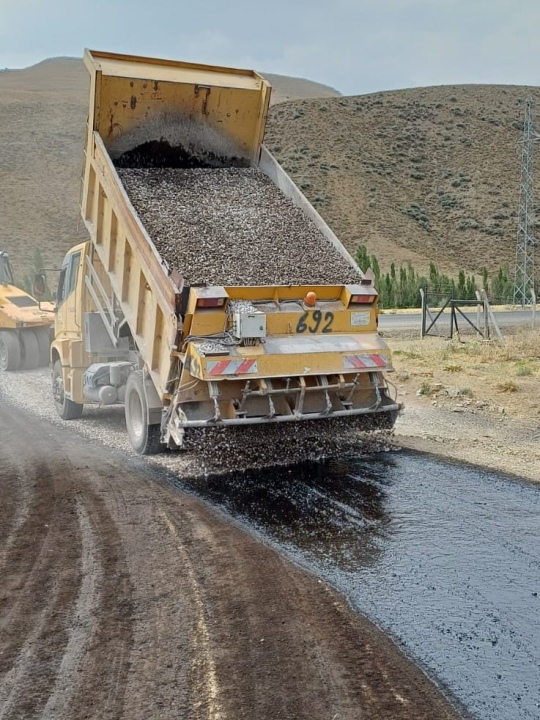 Hacıbekirli Köyü'nde 3.5 km’lik Asfalt Çalışması Başladı
