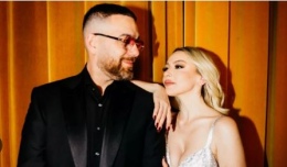 Hadise ve Murda Sevgili mi? Sahnedeki O Anlar Sosyal Medyayı Salladı!