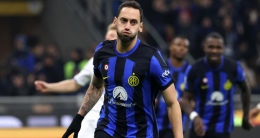 Hakan Çalhanoğlu Galatasaray’a mı geliyor? Inter’de deprem etkisi yaratan transfer iddiası!