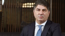 Hakan Safi Kimdir, Nerede Doğdu ve Ne İş Yapıyor?