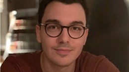 Hira Tekindor Kimdir? Çetin Tekindor ve Zerrin Tekindor'un Oğlu Ne İş Yapıyor?