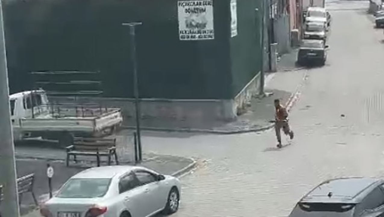 Hurdacıya kurşun yağdırdı