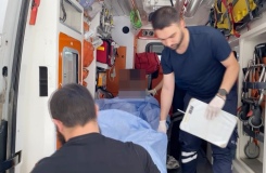 İki arkadaşın kavgası kanlı bitti!