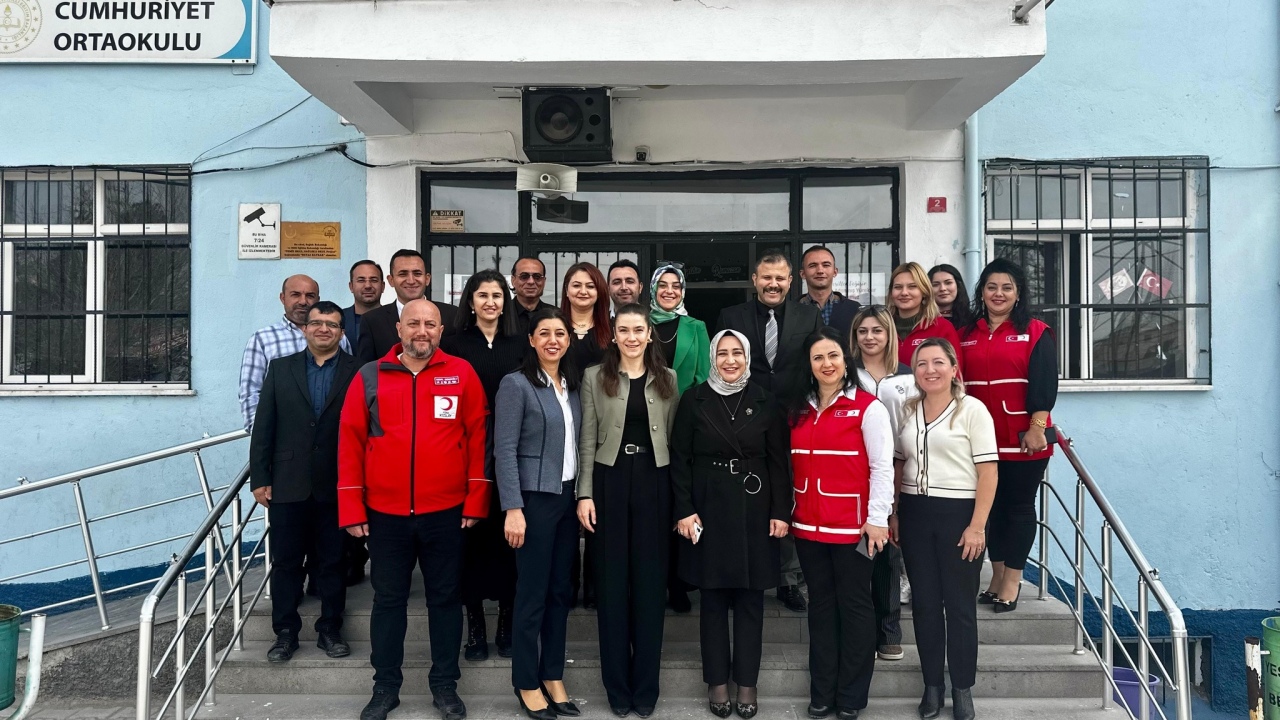 İl Millî Eğitim Müdürlüğünden Kızılay Haftası Etkinliği