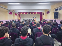İlçe Müftüsü İsmail Çakır'dan Şehit Bora Çelik Anadolu Lisesi’nde “Namaz ve Gençlik” Konferansı