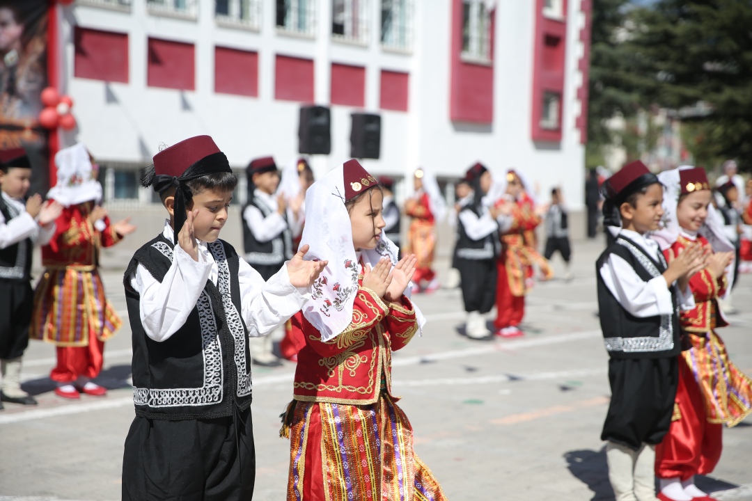 İlköğretim Haftası Coşkuyla kutlandı