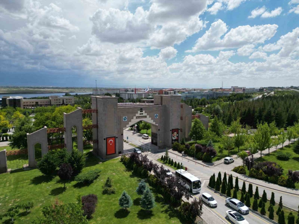 İnme Merkezi 7/24 Hizmet Vermeye Devam Ediyor