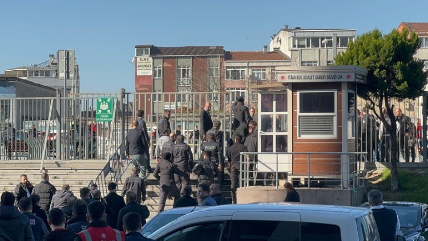 İstanbul’da polis kontrol noktasına terör saldırısı