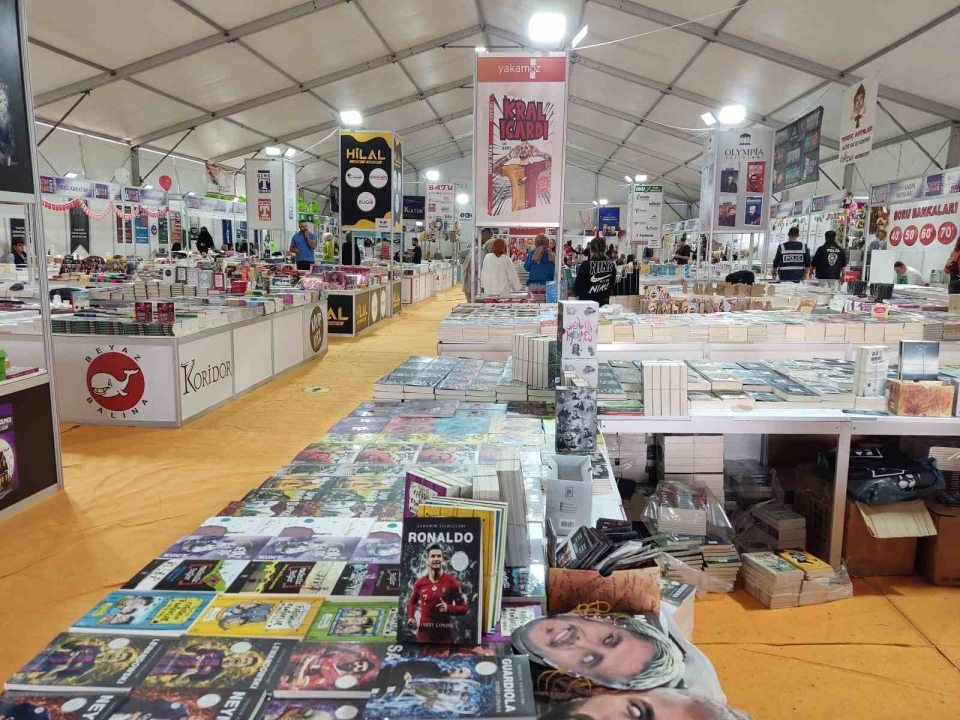 İşte Fuara Gelecek Kişiler