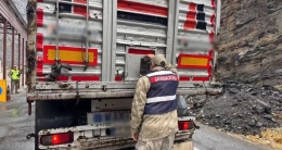 Jandarma'dan göçmen kaçakçılığı organizatörlerine büyük darbe