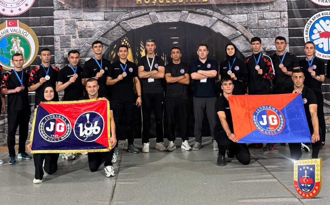 Jandarma Gücü Kick Boks Takımı Türkiye Şampiyonası’ndan 13 Madalya ile Döndü