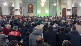 Niğde'de Kadir Gecesi’nde camiler doldu