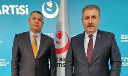 Karataş, ‘Niğde Raporunu’ Destici'ye sundu