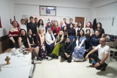 Katılımcılar Sahneyle Özgüven Kazanıyor