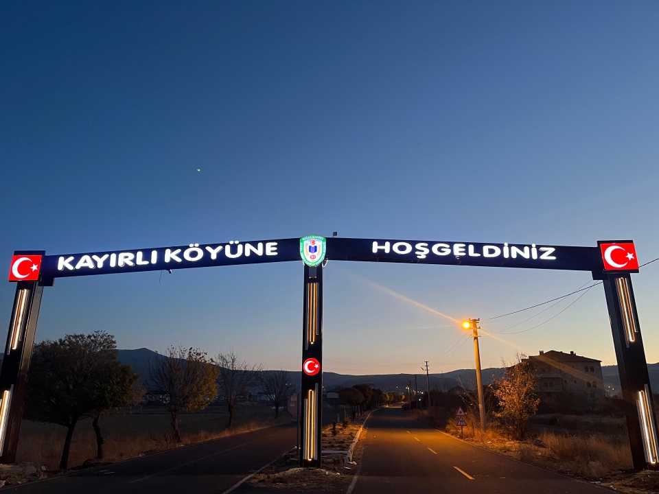 Kayırlı köyü gençlerinden askerlik öncesi anlamlı hareket