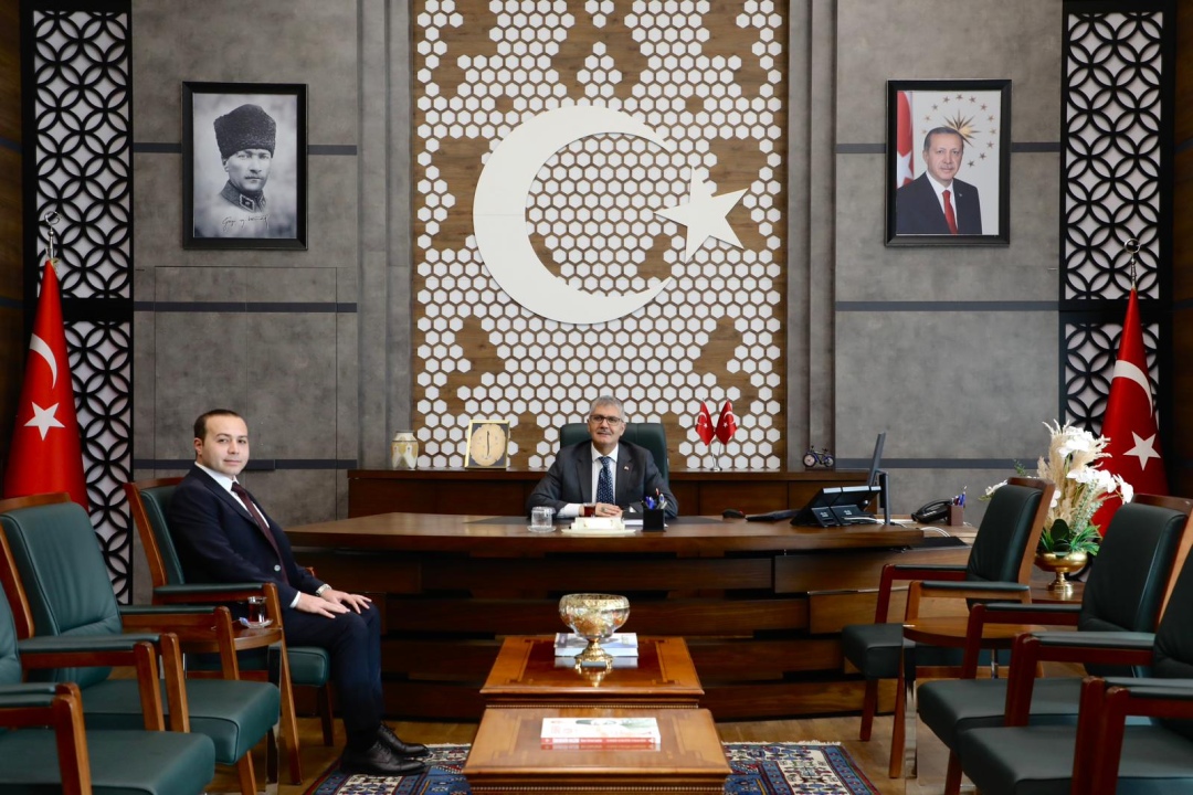 Kaymakam Adayı Mustafa Katran, Vali Cahit Çelik’i ziyaret etti