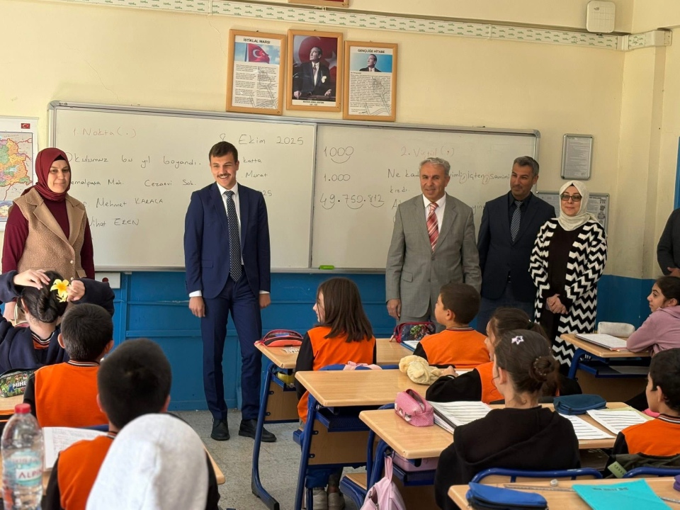Kaymakam Gökçe’den Yatılı Bölge Ortaokuluna Ziyaret