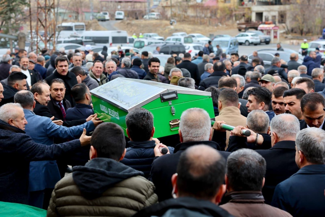 Kaymakam Murat Duru’nun annesi son yolculuğuna uğurlandı