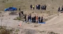 Koyun otlatan çoban, erkek cesedi buldu